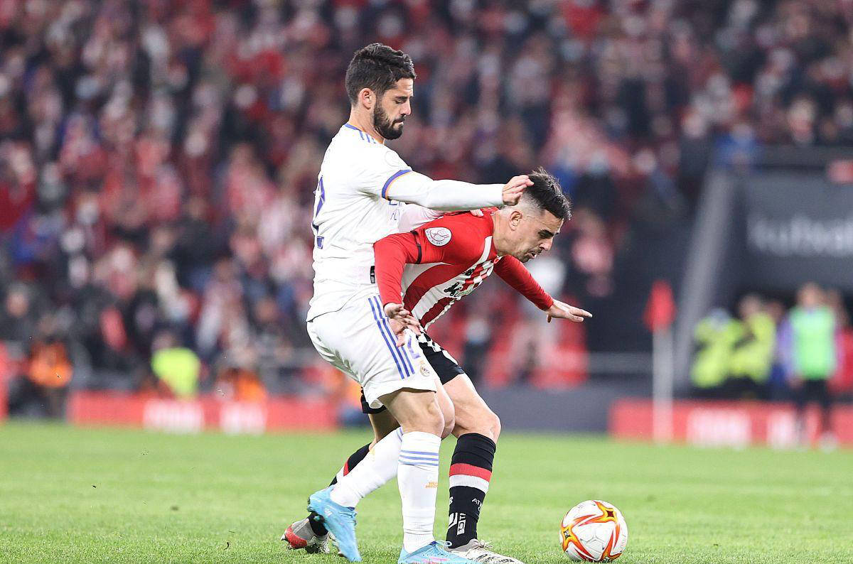 清晨体能课后；毕尔巴鄂竞技队长鼓劲备战欧冠；信心回归；更衣室氛围转暖的简单介绍